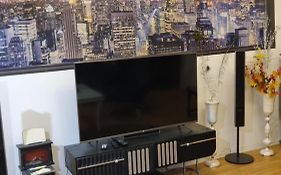 Anna'S Apartment